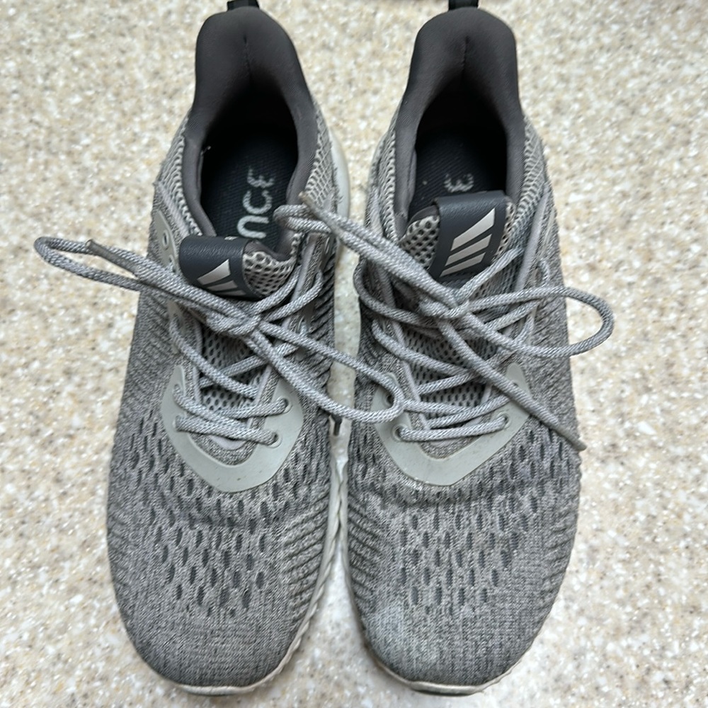 Adidas Alpha 3ounce running shoe